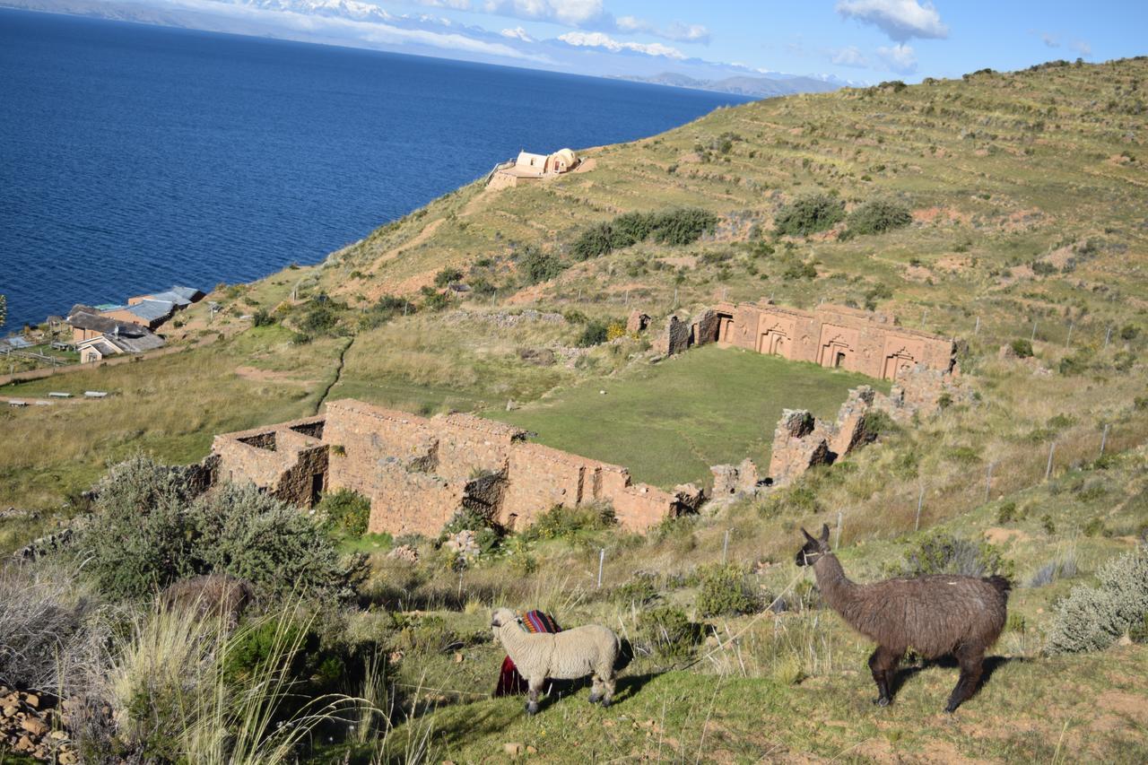 ホテル Hostal Luna Del Titikaka En Isla De La Luna Bolivia エクステリア 写真